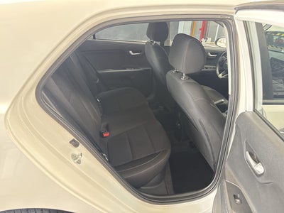 2022 Kia RIO EX TA