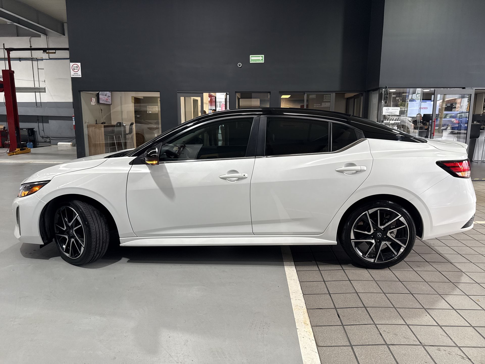 2024 Nissan SENTRA SR CVT 24