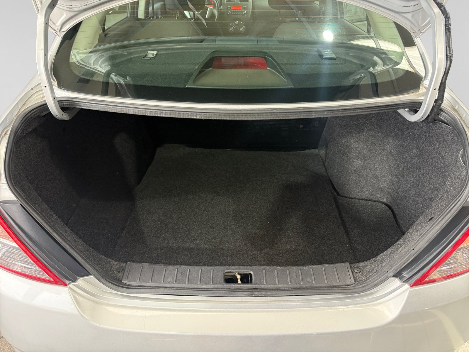 2024 Nissan V-DRIVE V-DRIVE TM A/C AUDIO 24