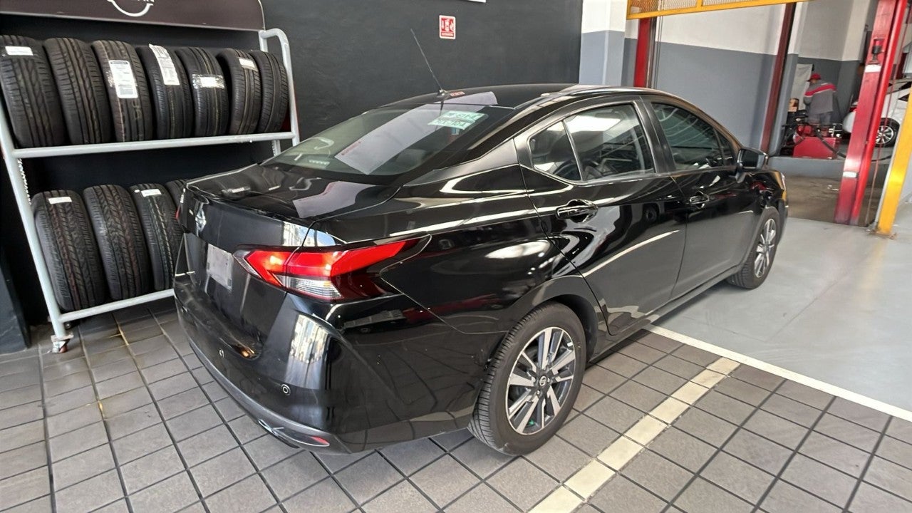 2021 Nissan VERSA SENSE MT 21