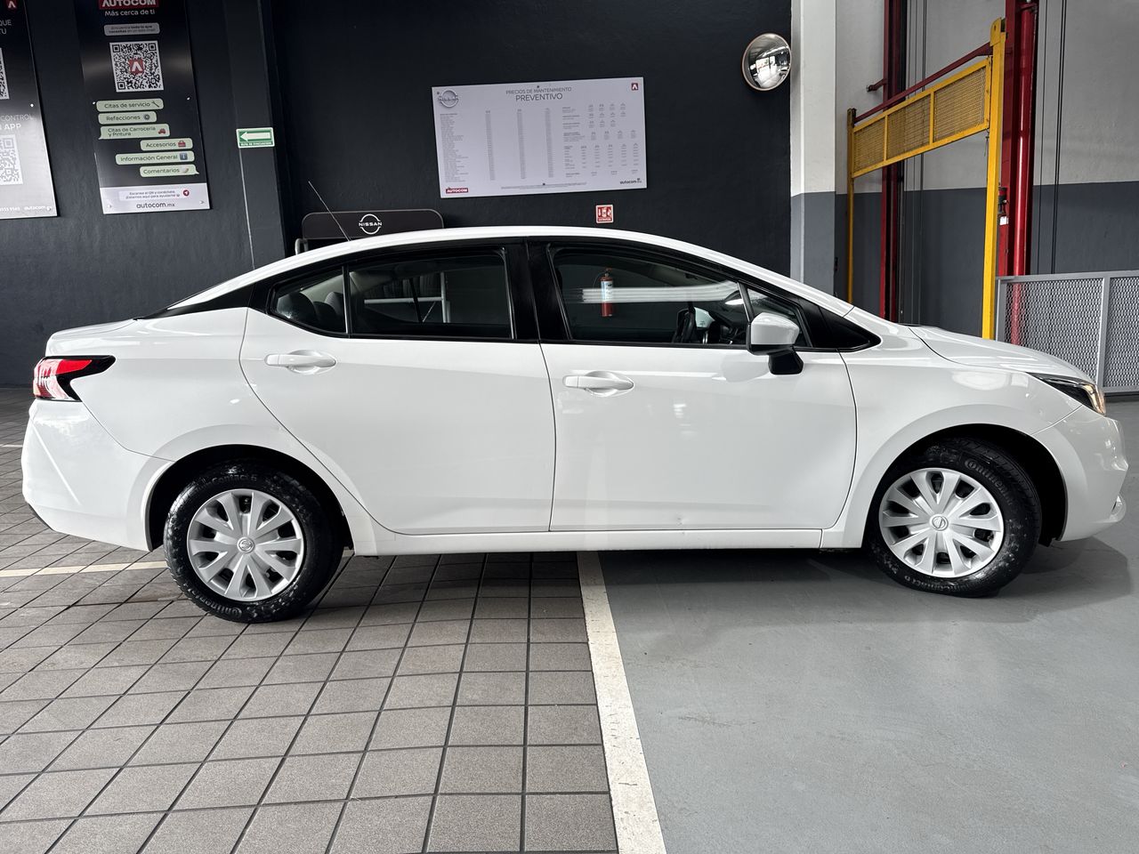 2021 Nissan VERSA SENSE CVT 21