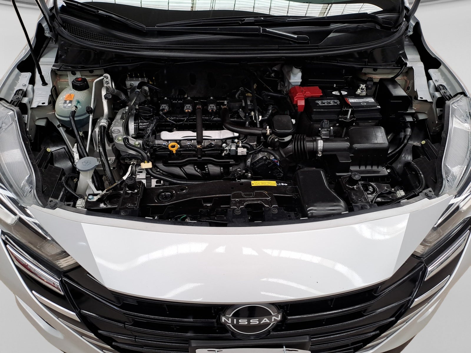 2024 Nissan VERSA ADVANCE MT 24