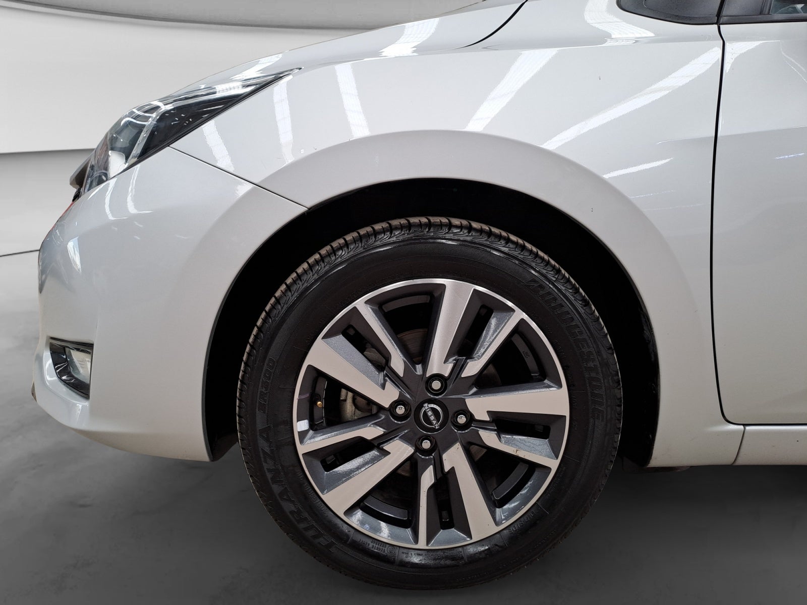 2024 Nissan VERSA ADVANCE MT 24