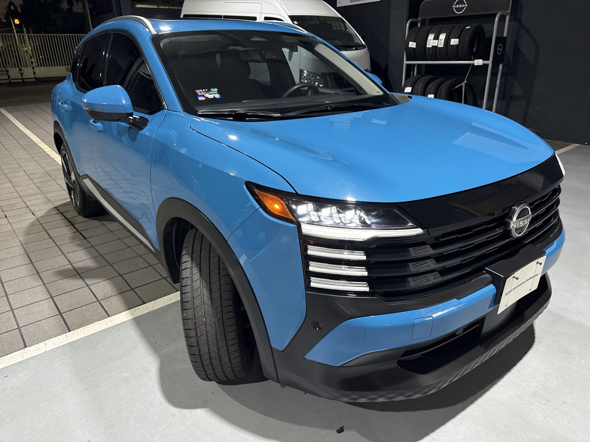 2025 Nissan KICKS PLATINUM CVT