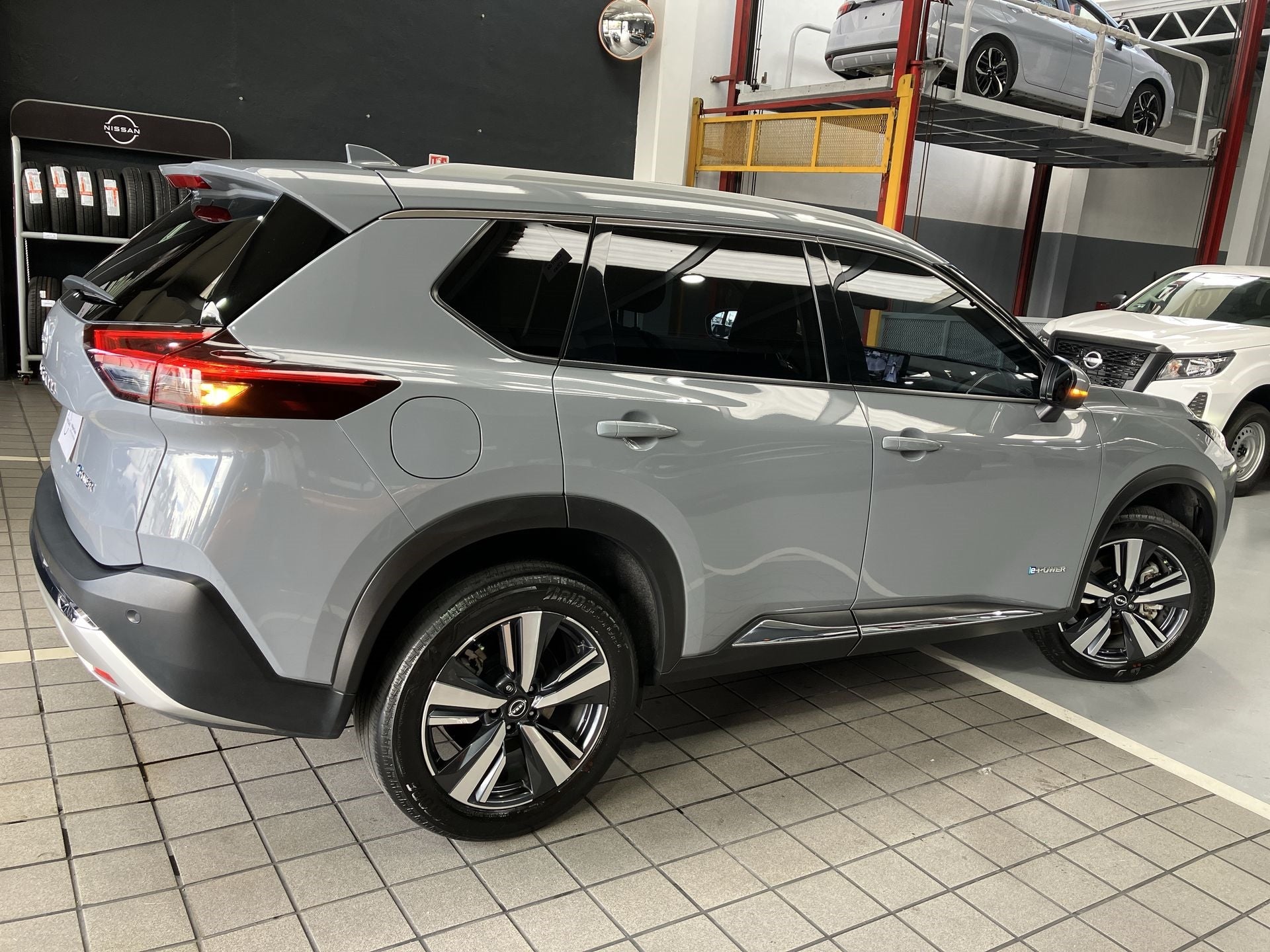 2023 Nissan X-TRAIL PLATINUM E-POWER 2 ROW 23