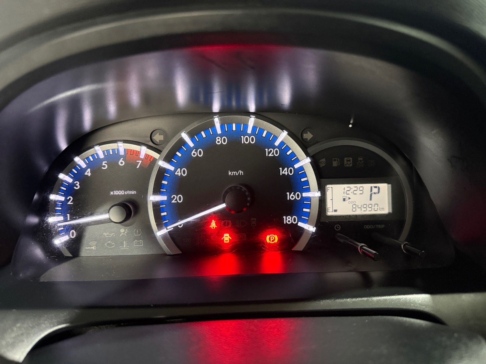 2021 Toyota AVANZA XLE AT