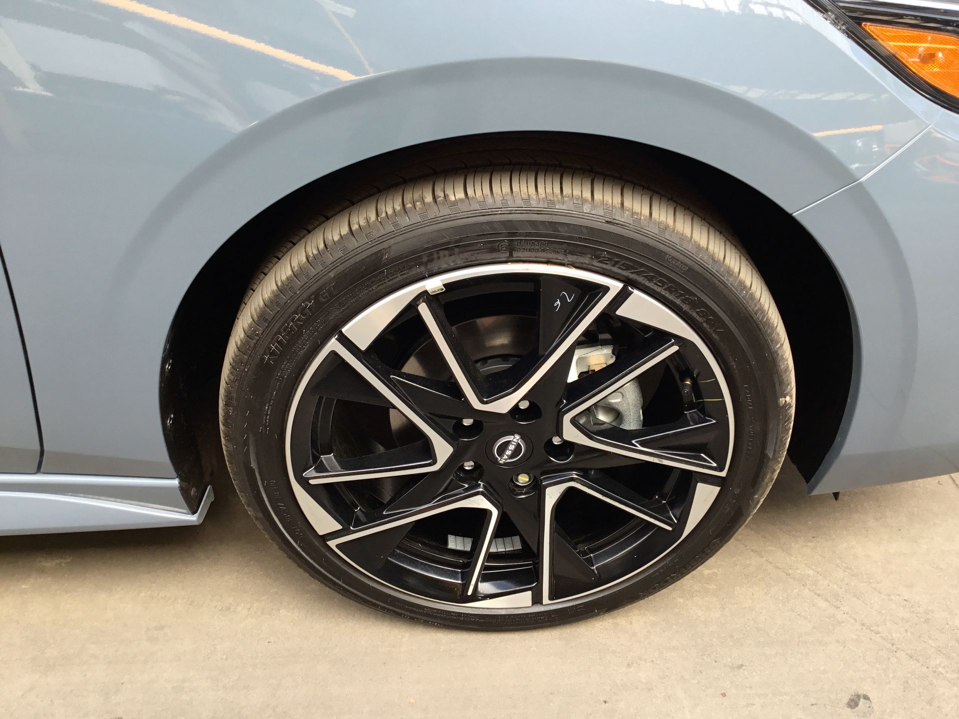 2025 Nissan SENTRA PLATINUM BITONO CVT 25