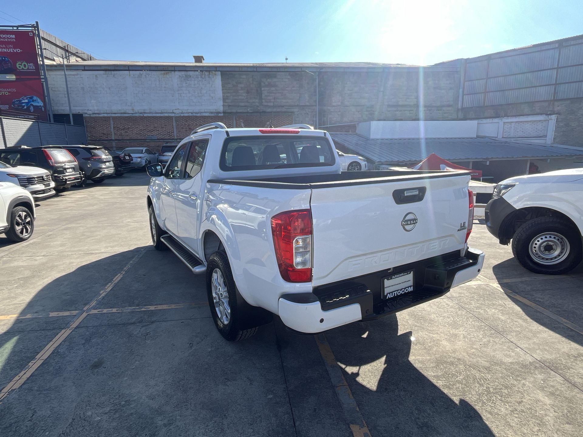 2023 Nissan FRONTIER LE TM 23