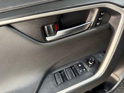 2019 Toyota RAV4 2.5 LIMITED AWD AT