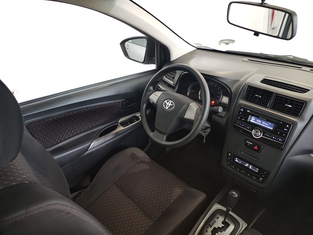 2020 Toyota AVANZA LE AT