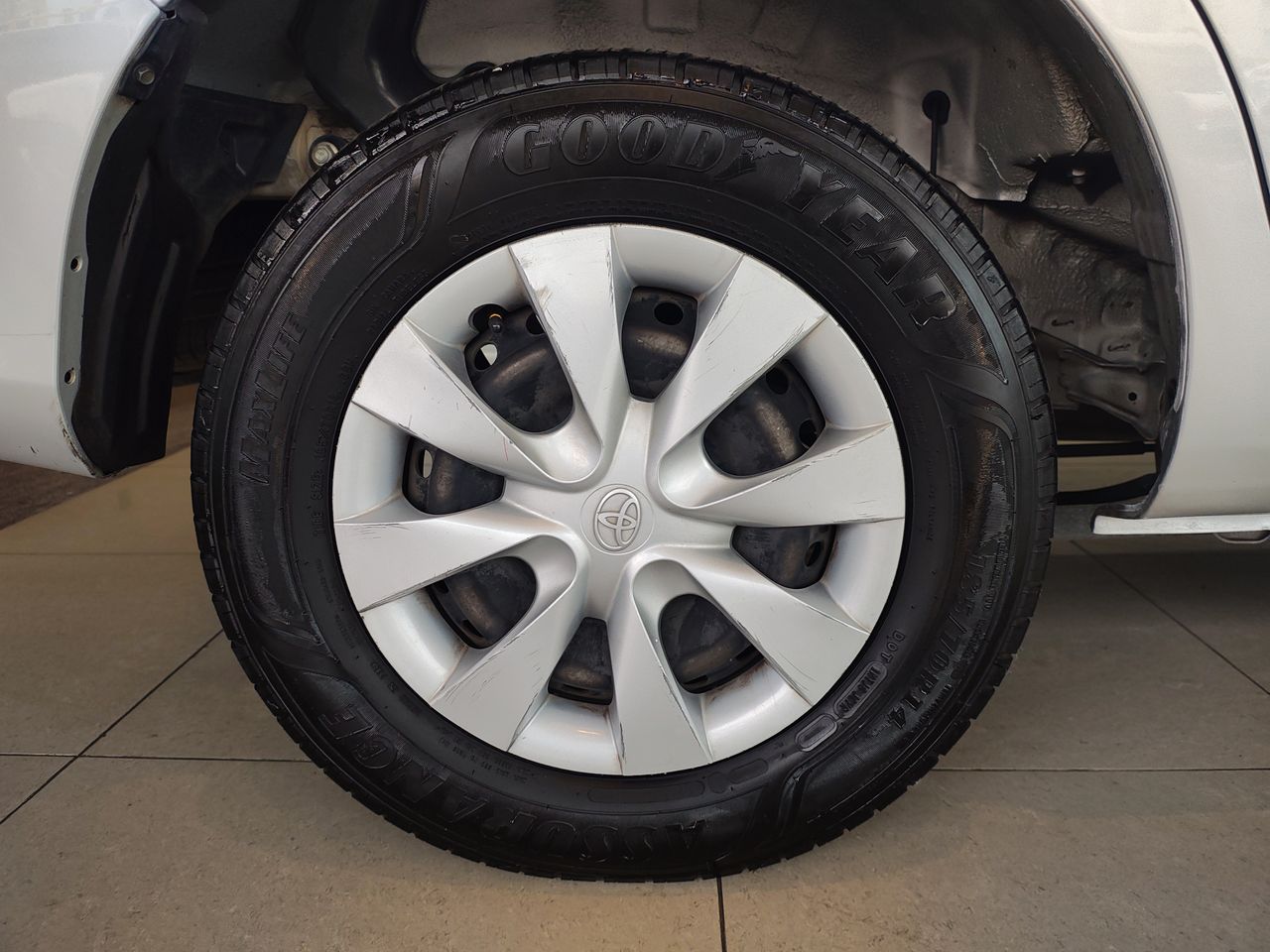 2020 Toyota AVANZA LE AT