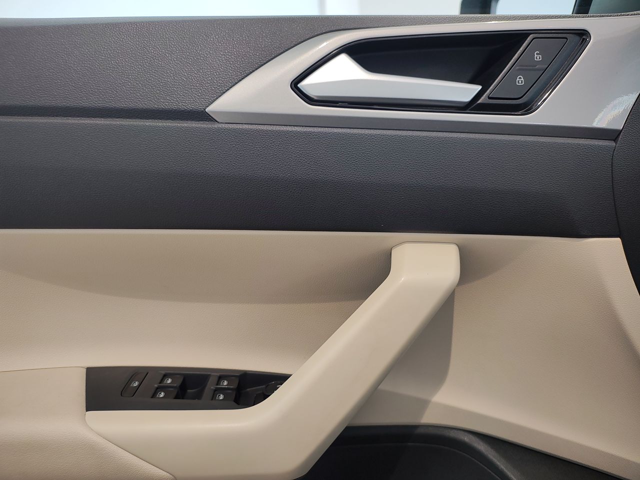 2023 Volkswagen VIRTUS COMFORTLINE TIPTRONIC