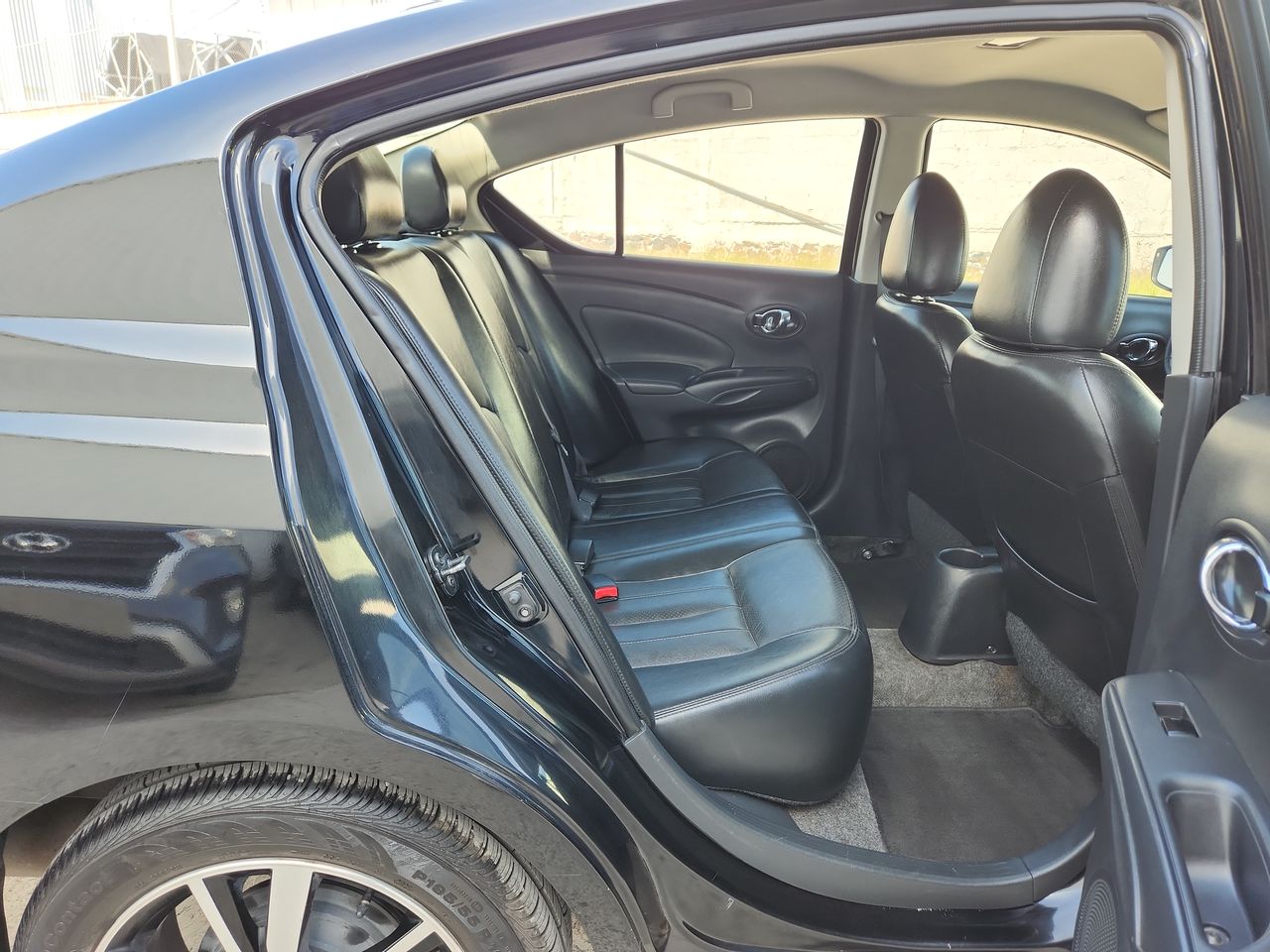 2019 Nissan VERSA EXCLUSIVE NAVI AT AC