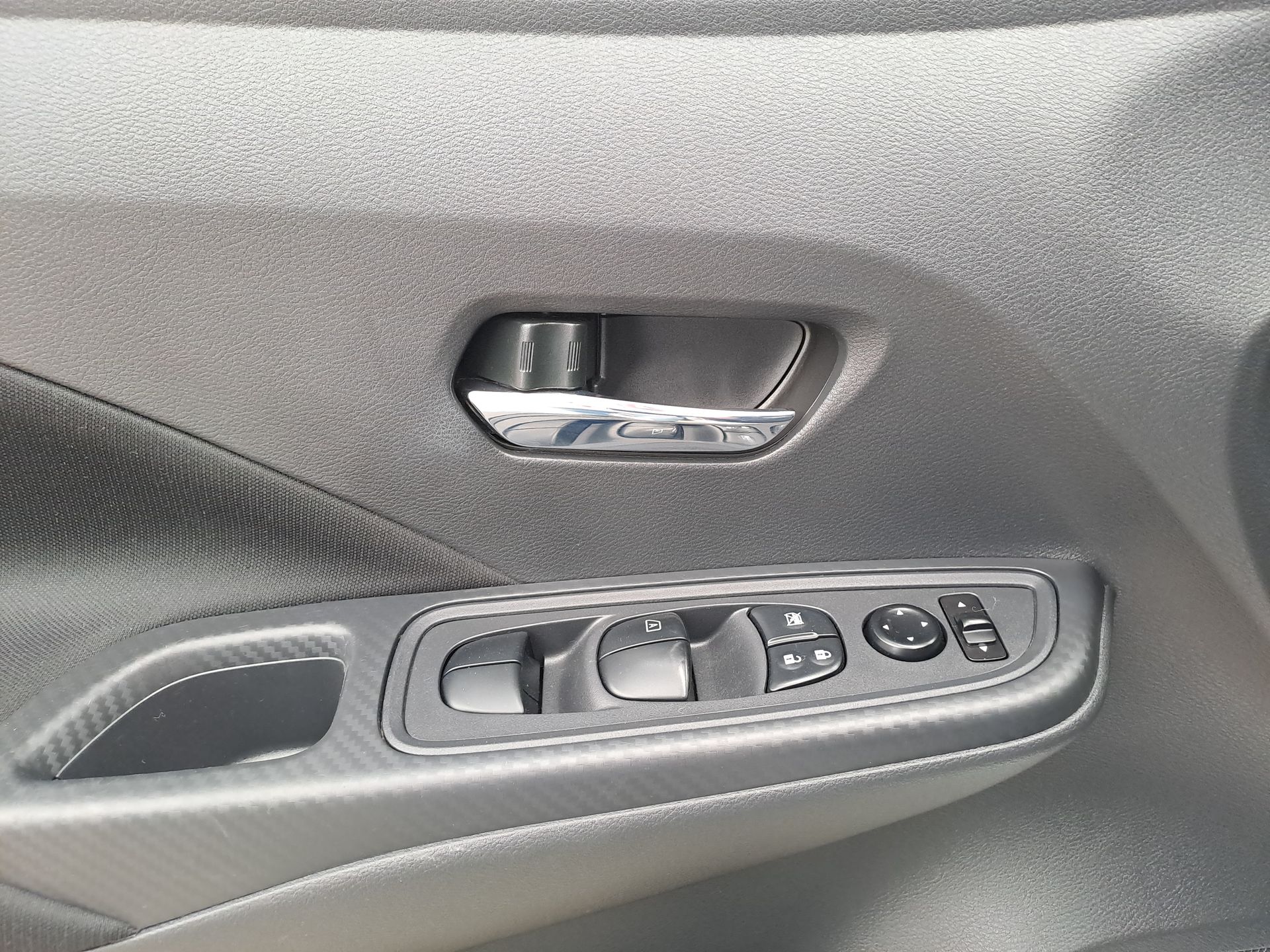 2024 Nissan VERSA ADVANCE CVT 24
