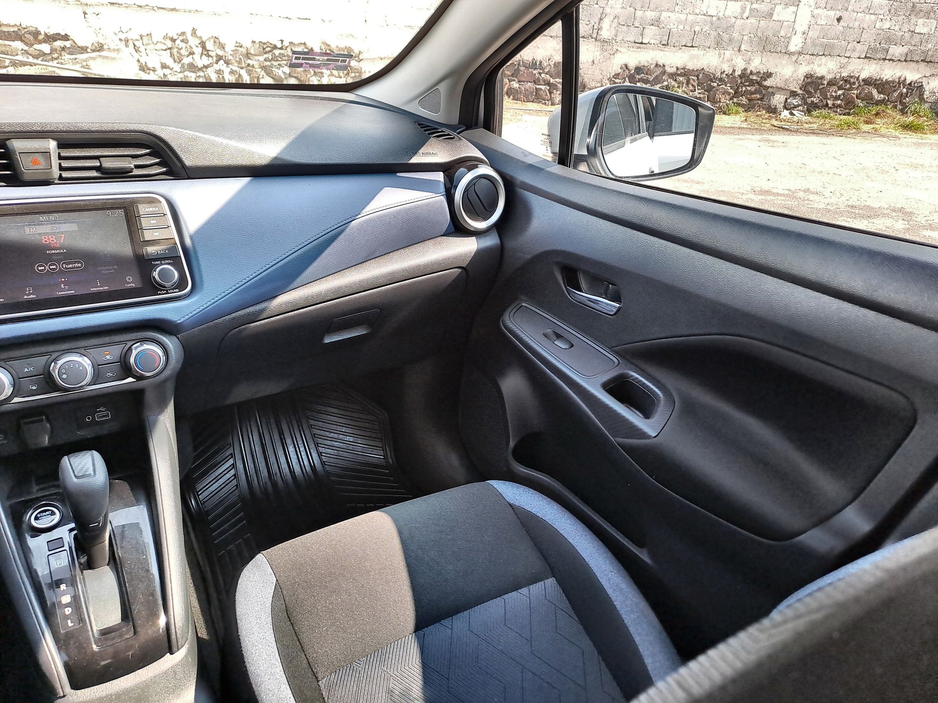 2024 Nissan VERSA ADVANCE CVT 24