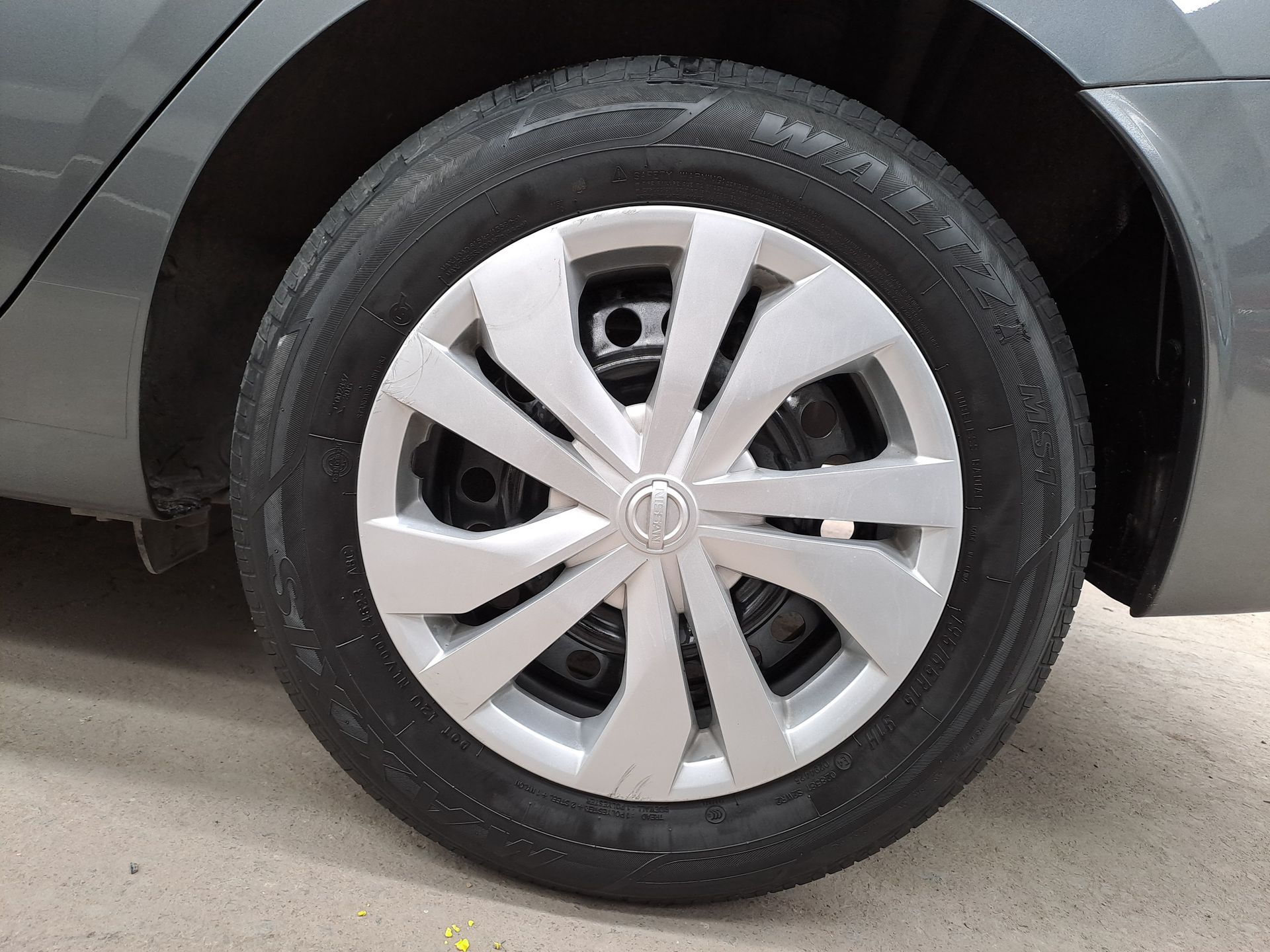 2024 Nissan VERSA SENSE MT 24