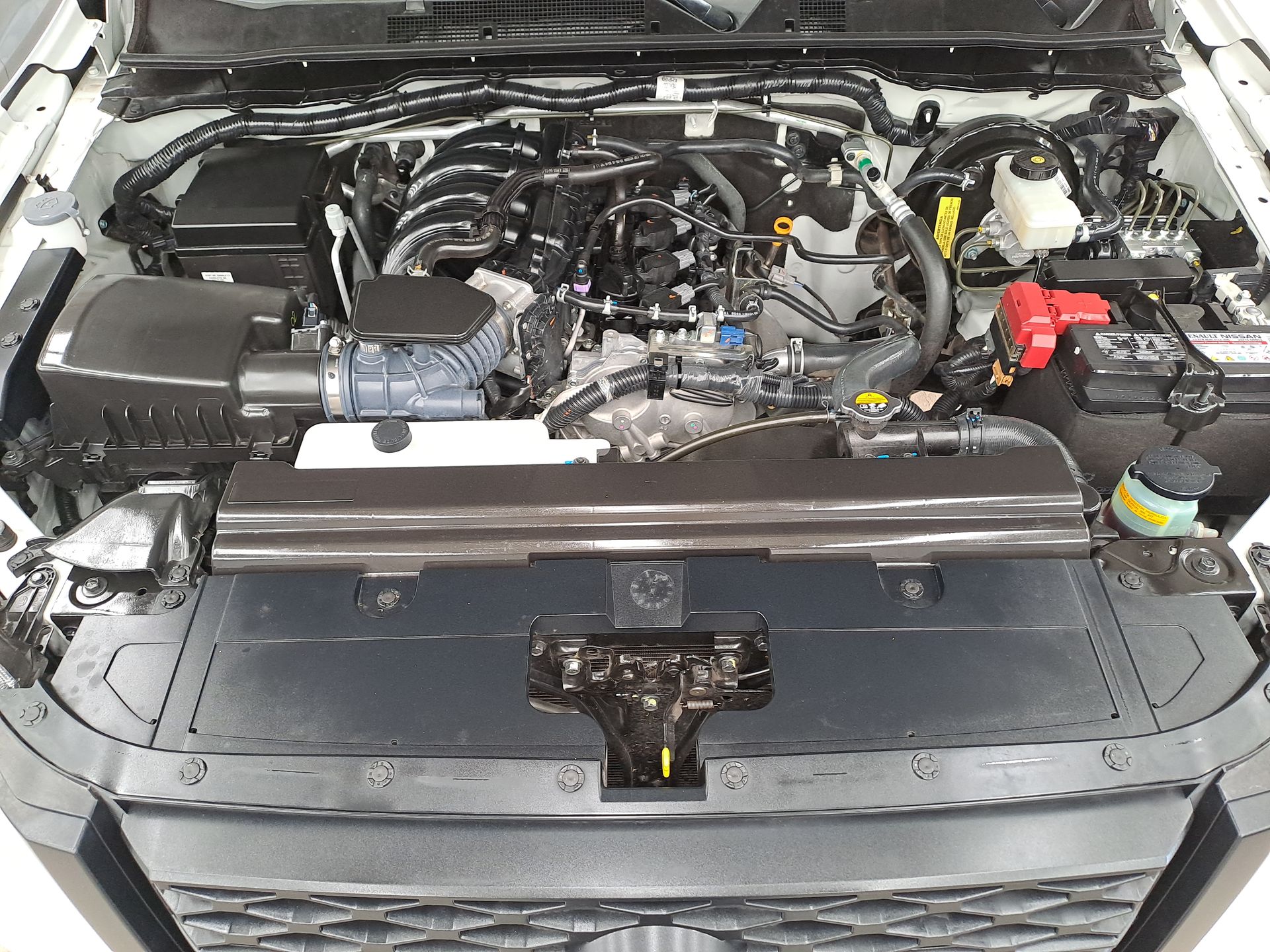 2024 Nissan FRONTIER FRONTIER SE TM 24