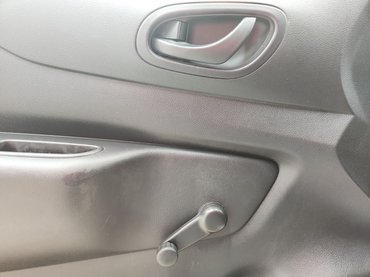 2023 Nissan NP300 CHASIS TM 23