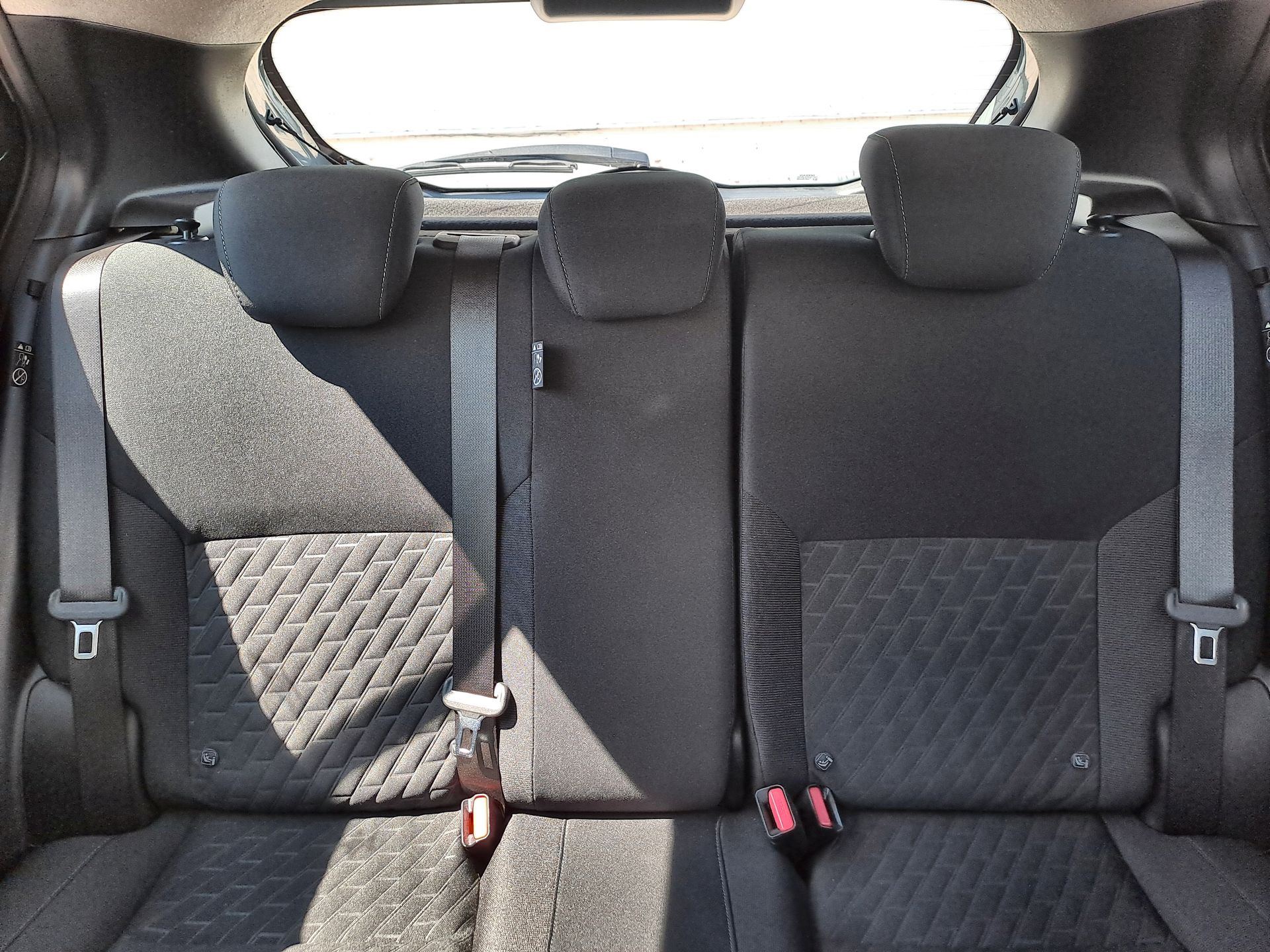 2025 Nissan KICKS PLAY ADVANCE 1.6 LTS CVT 25