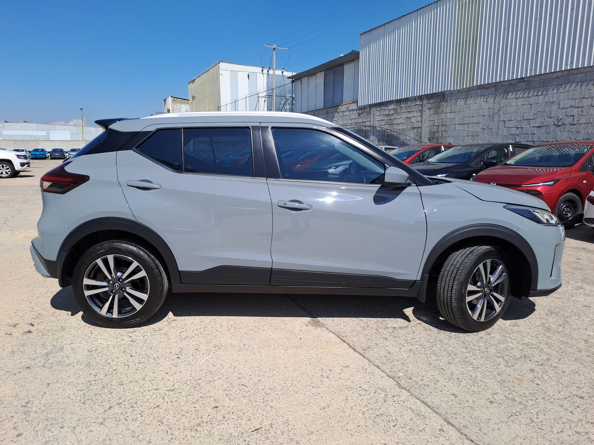 2025 Nissan KICKS PLAY ADVANCE 1.6 LTS CVT 25