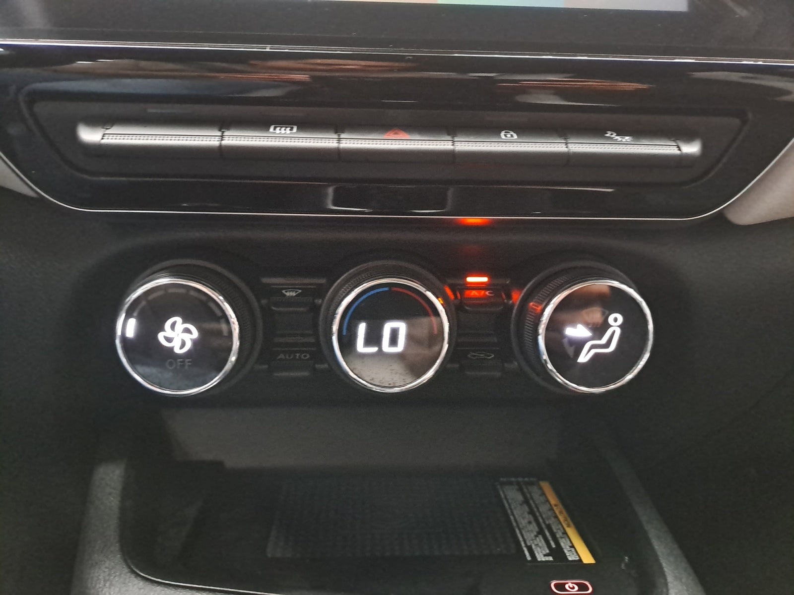 2026 Nissan MAGNITE EXCLUSIVE 1.0 LTS CVT 26