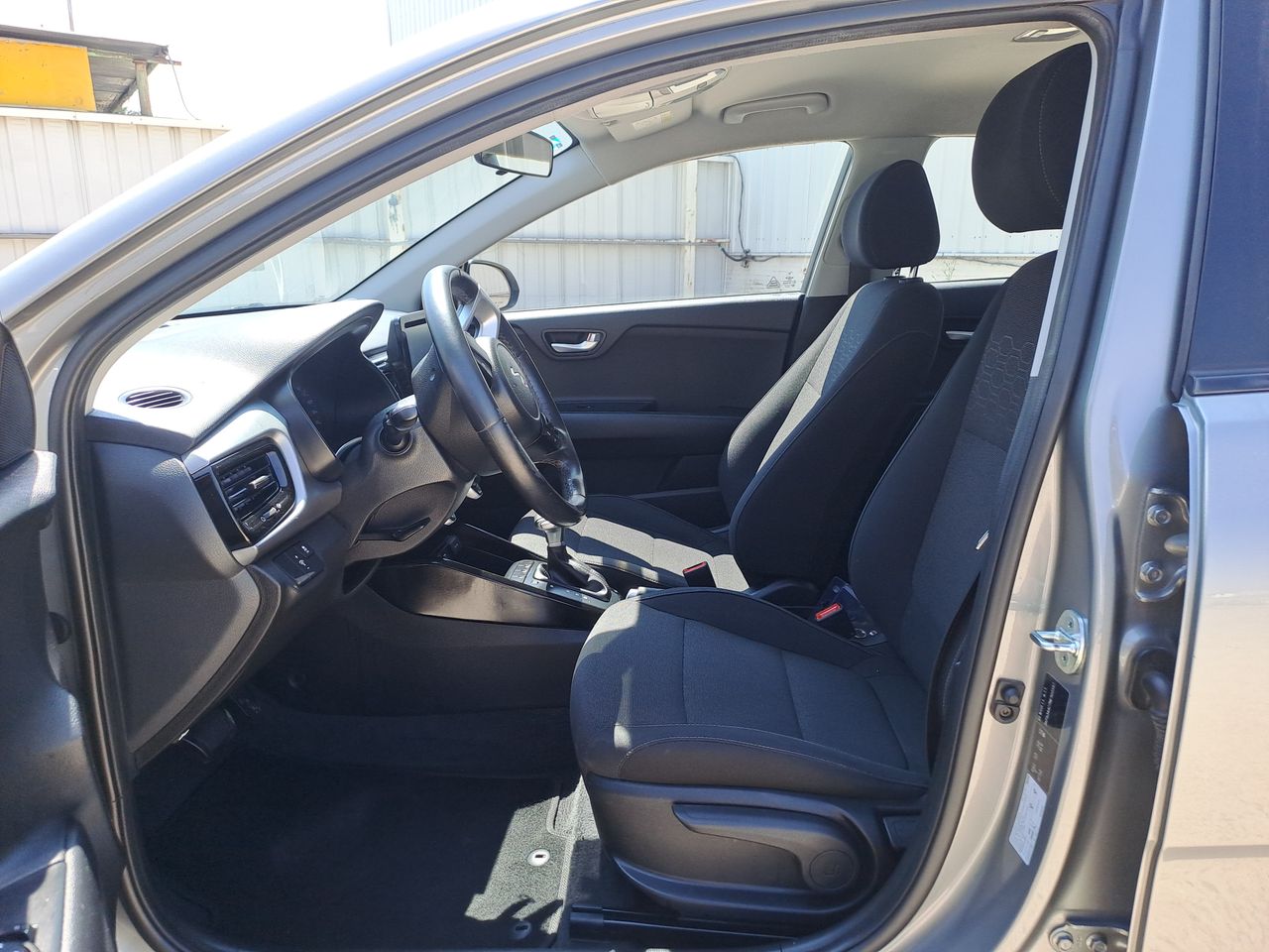 2022 Kia RIO LX TM