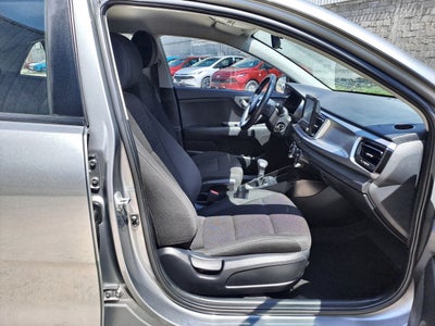 2022 Kia RIO LX TM