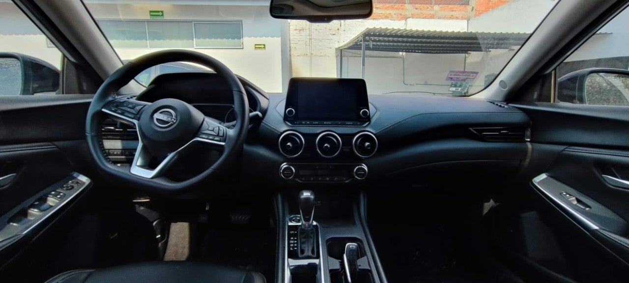 2025 Nissan SENTRA SR PLATINUM BITONO CVT 25