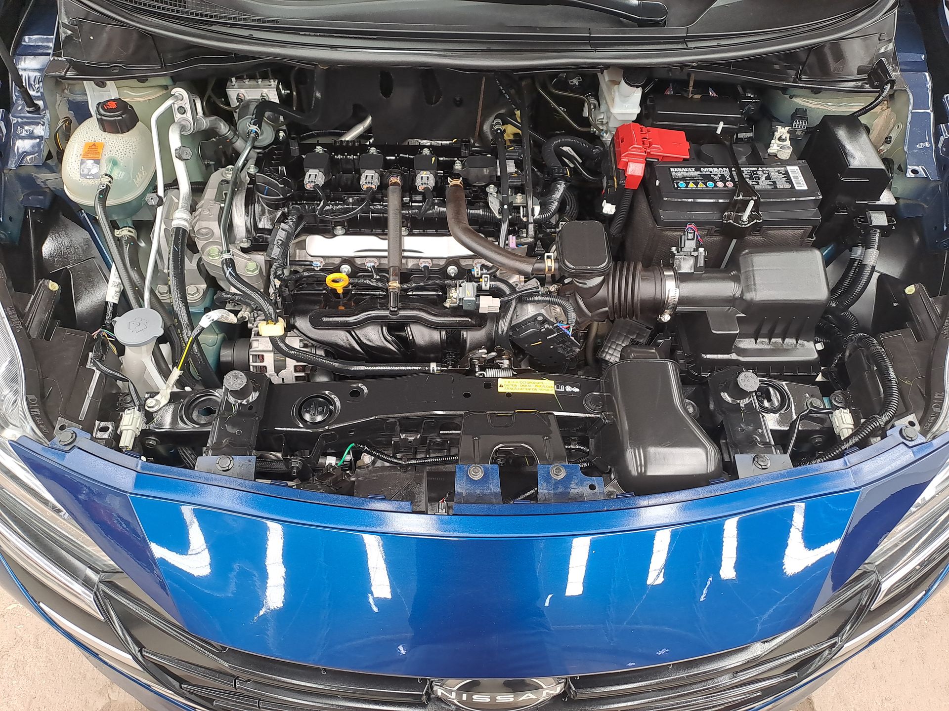 2023 Nissan VERSA ADVANCE CVT 23