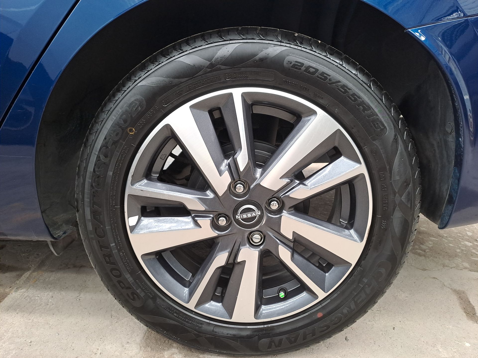 2023 Nissan VERSA ADVANCE CVT 23