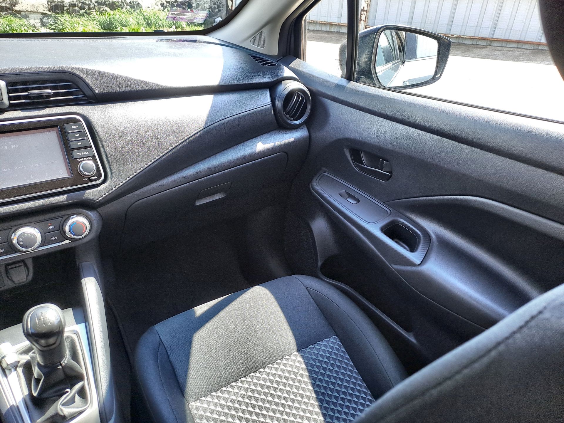 2024 Nissan VERSA SENSE MT 24