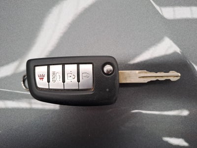 2024 Nissan VERSA SENSE MT 24