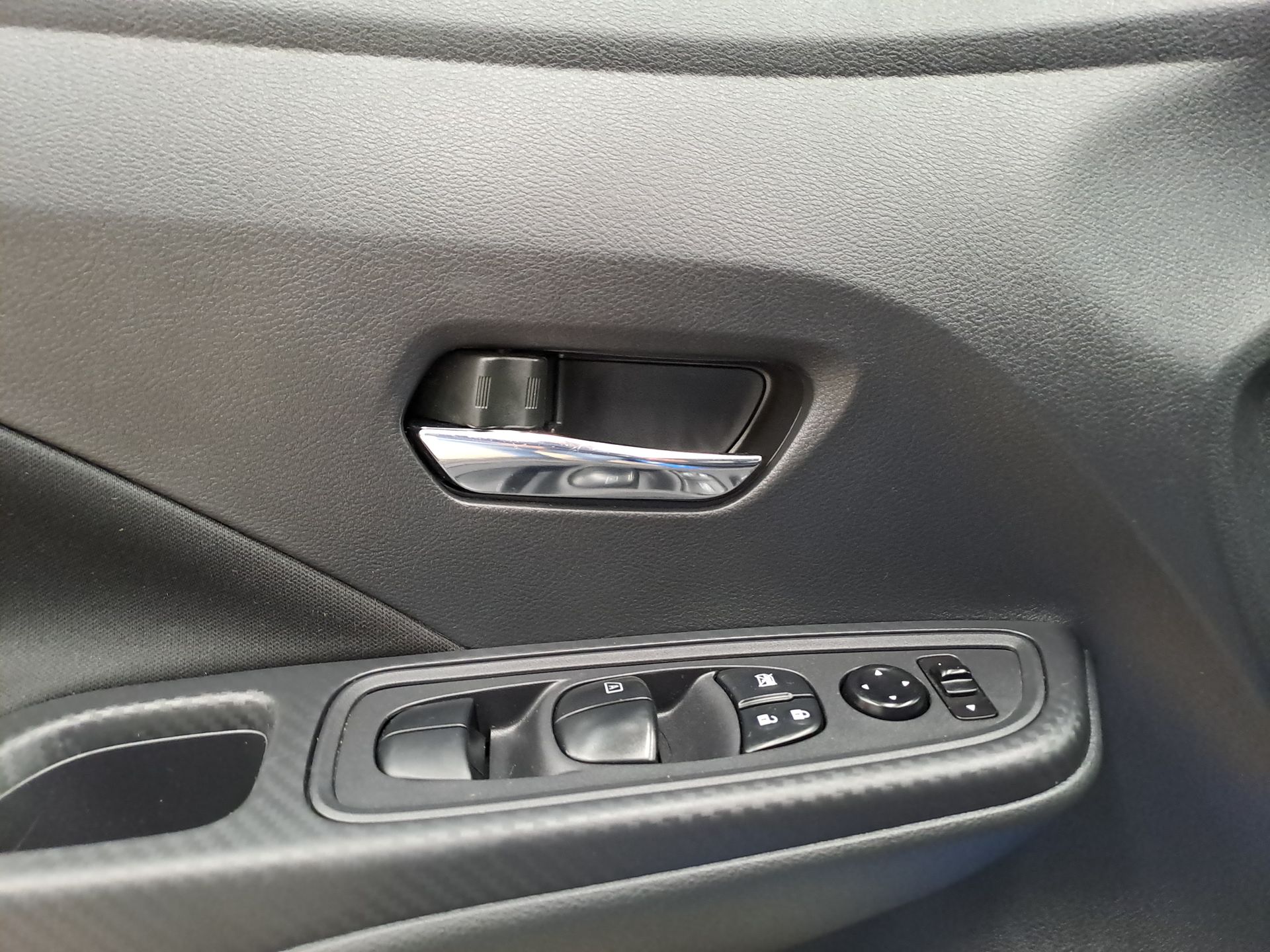 2024 Nissan VERSA ADVANCE CVT 24