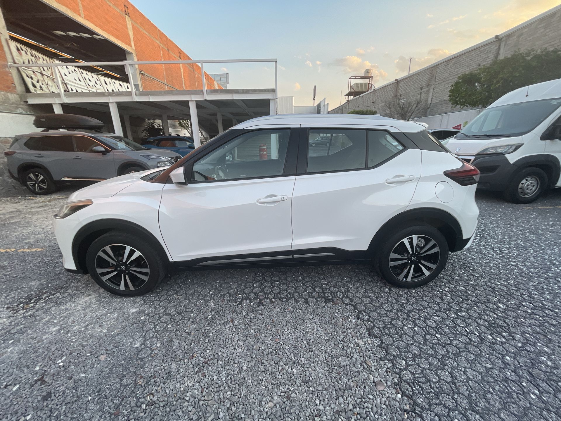 2022 Nissan KICKS ADVANCE 1.6 LTS CVT 22