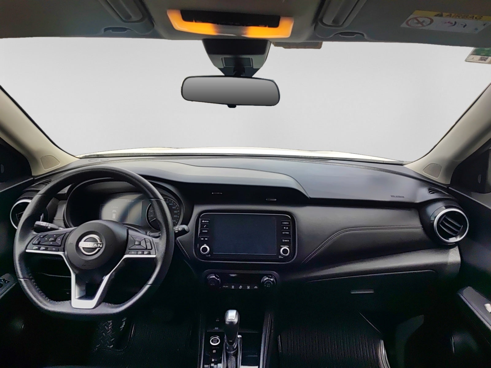 2023 Nissan KICKS KICKS PLATINUM CVT NEGRO