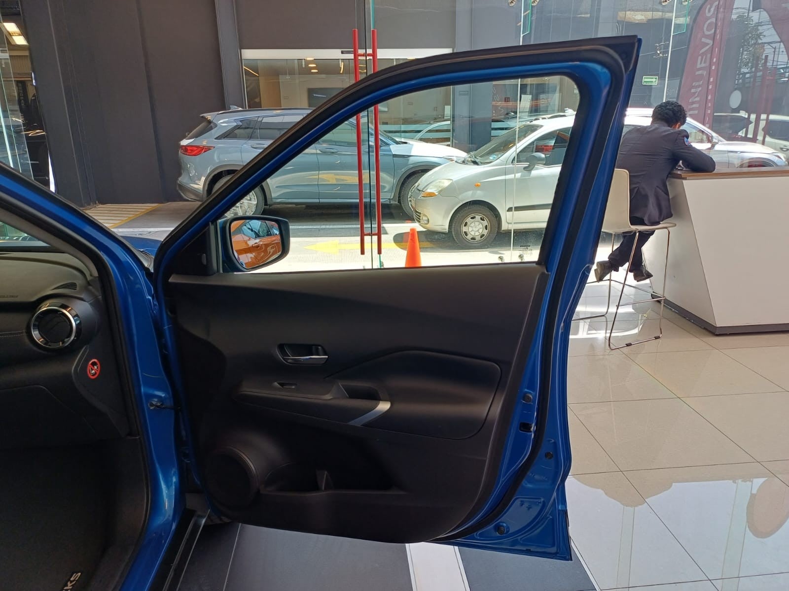 2023 Nissan KICKS PLATINUM 1.6 LTS CVT 23