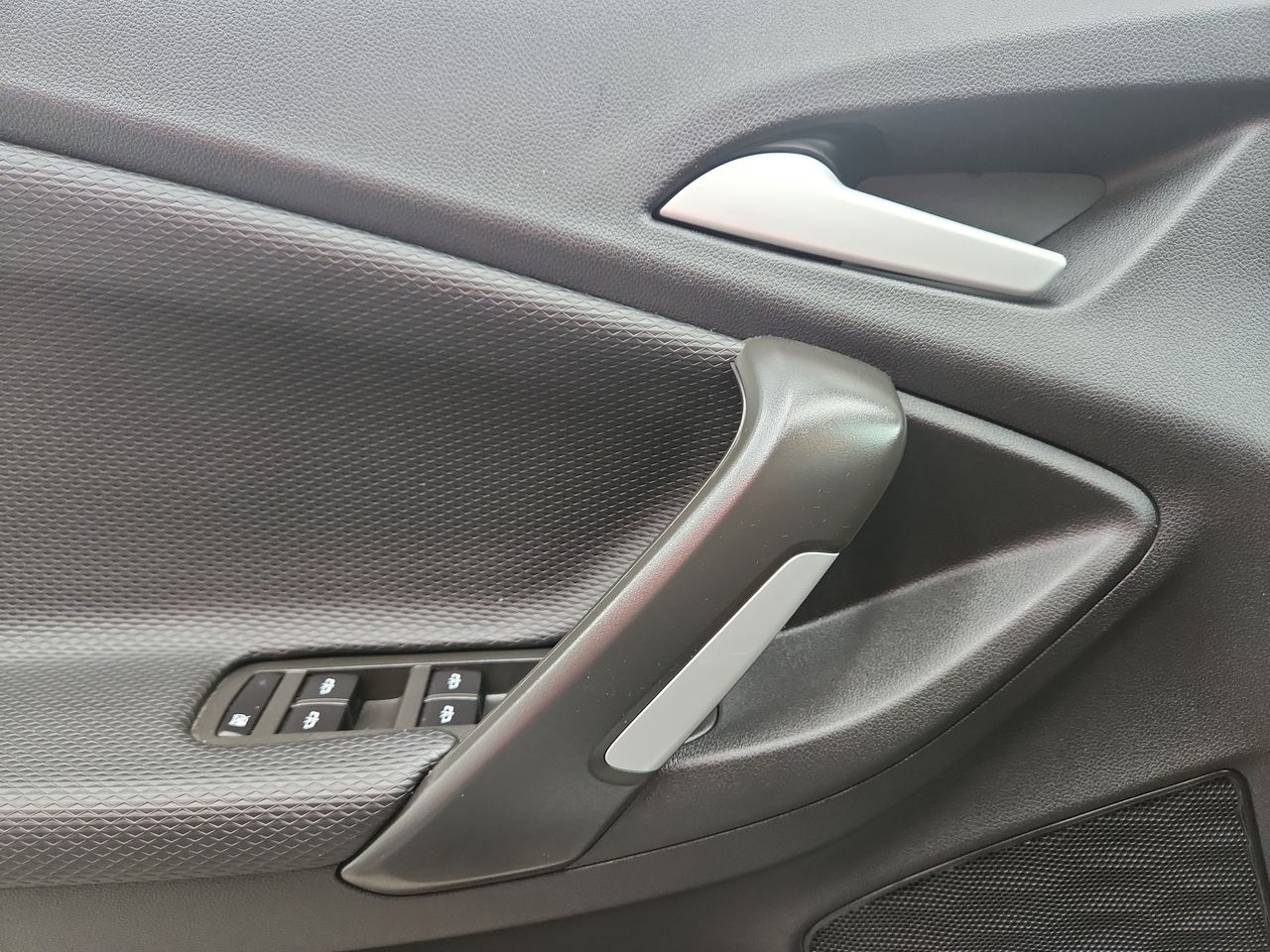 2023 Chevrolet TRACKER LT G