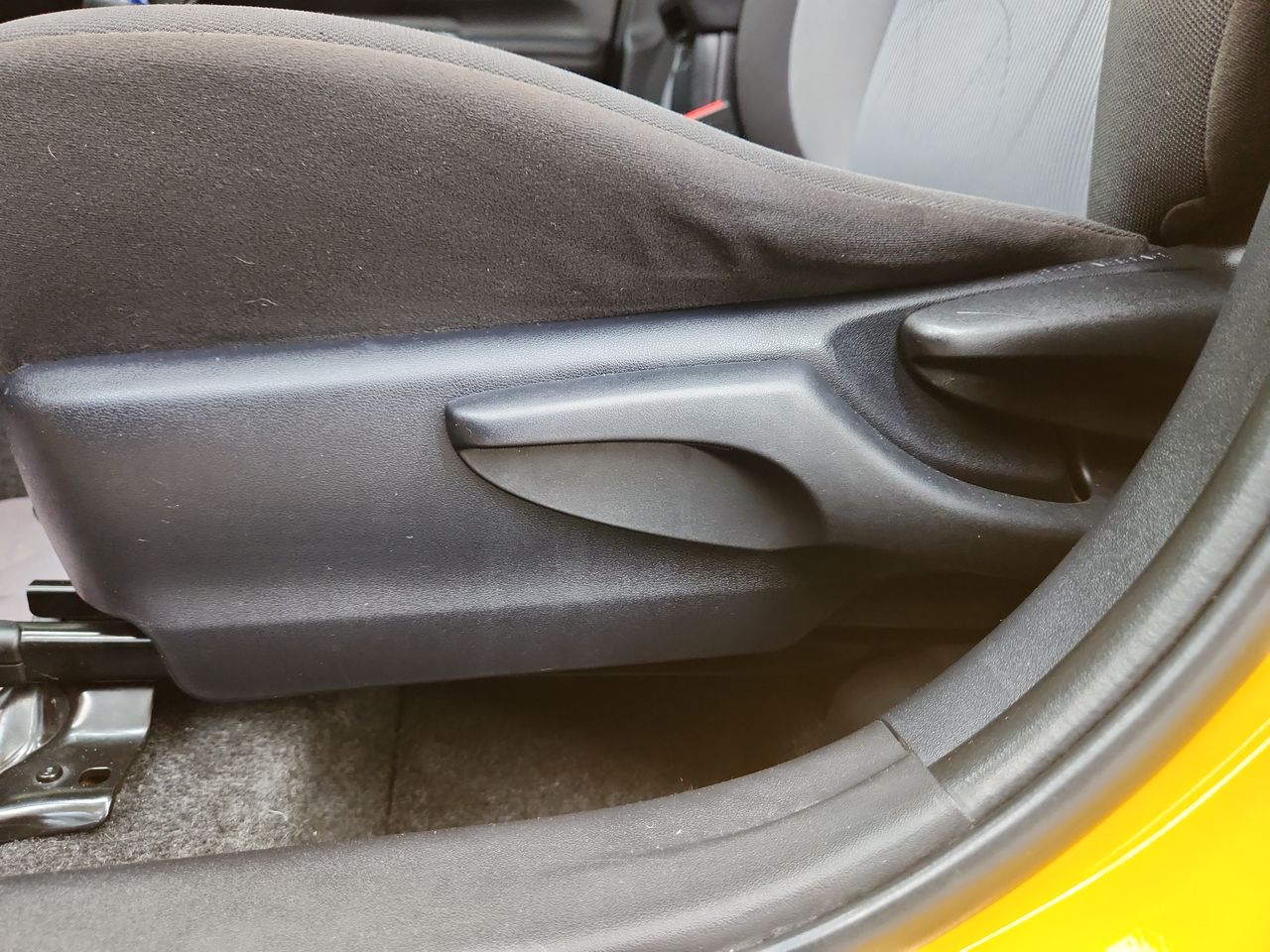 2020 Toyota PRIUS C PRIUS C