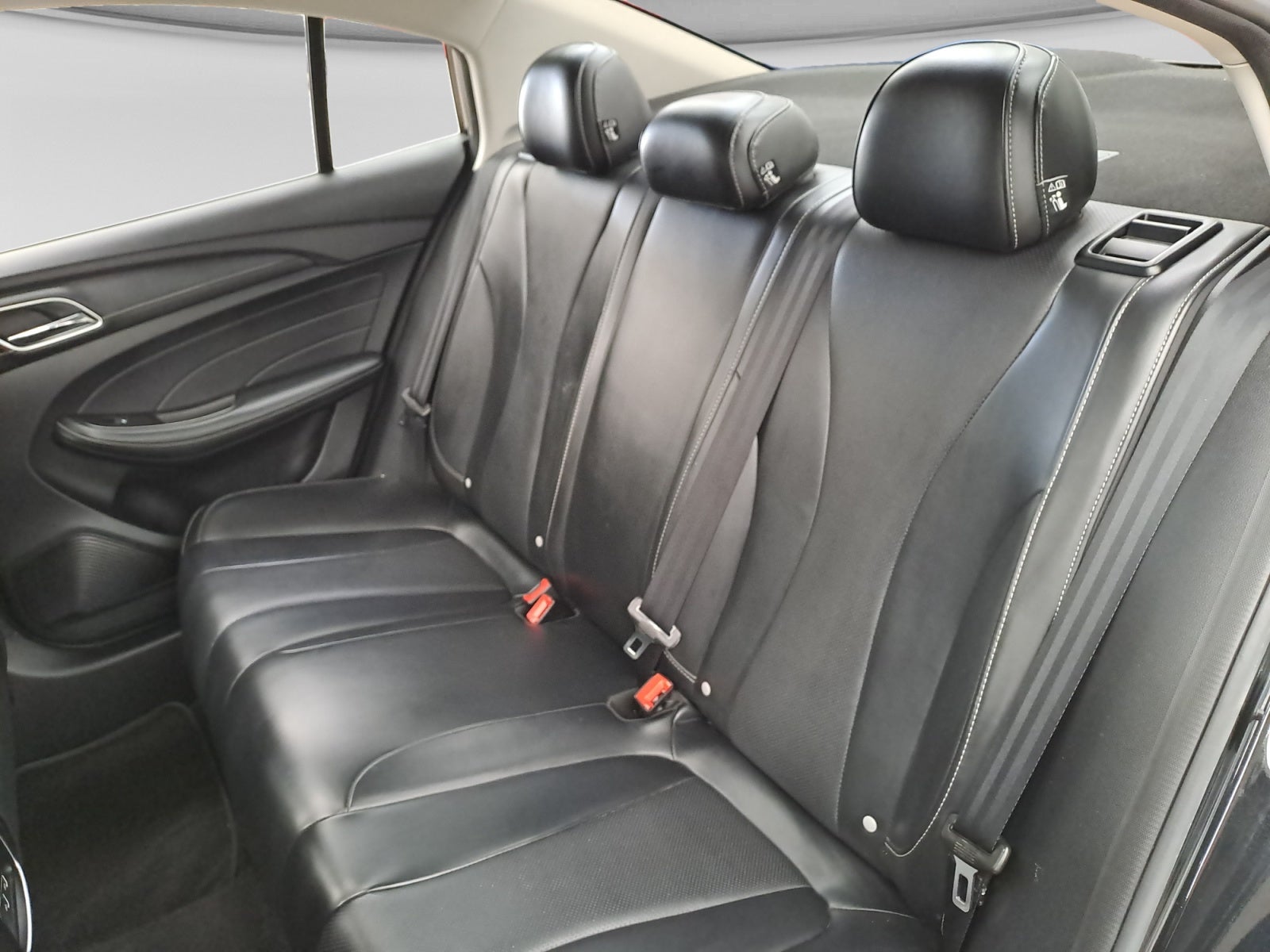 2022 MG MG5 1.5L DEL ELEGANCE AT