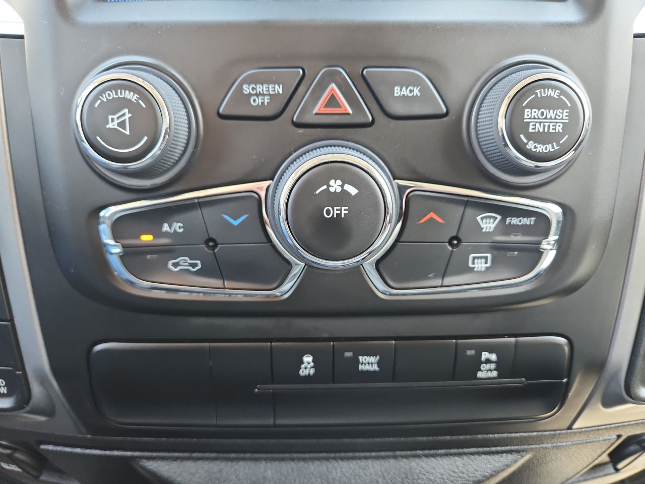 2023 RAM 1500 HEMI SPORT CREW CAB 4X4 V8 8AT