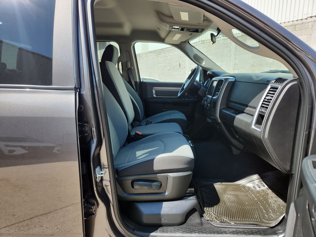 2023 RAM 1500 HEMI SPORT CREW CAB 4X4 V8 8AT