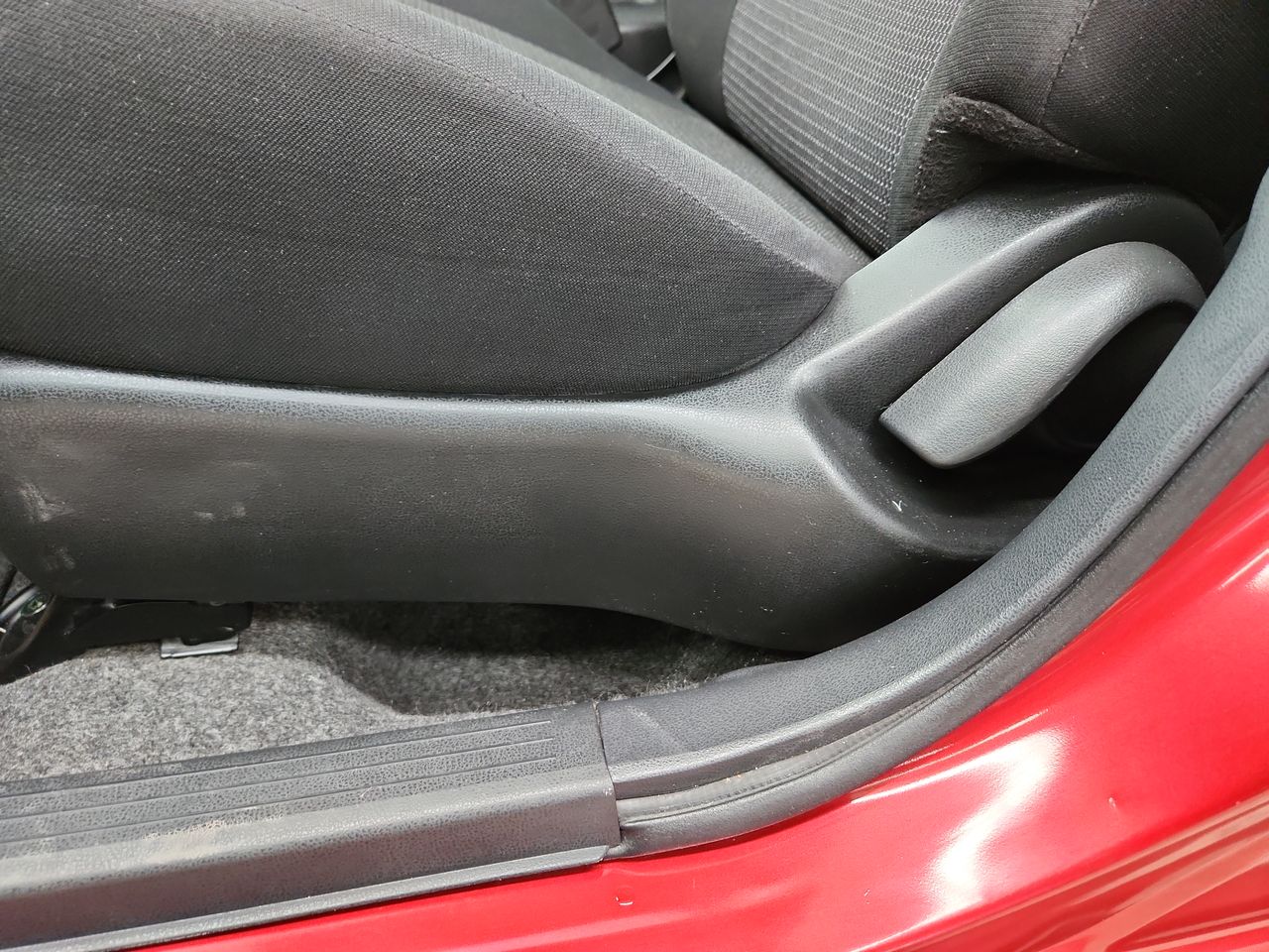 2020 Nissan VERSA MT AC 1.6L