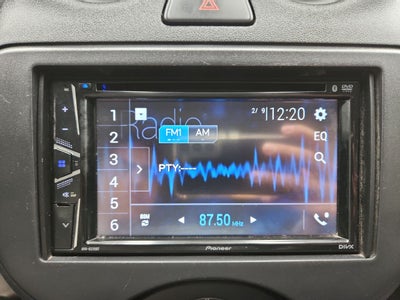 2020 Nissan VERSA MT AC 1.6L