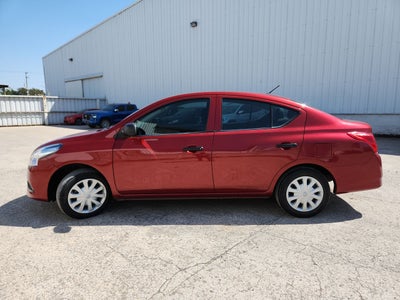 2020 Nissan VERSA MT AC 1.6L