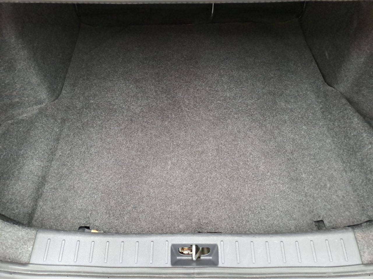 2022 Nissan VERSA ADVANCE CVT 22