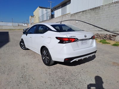 2022 Nissan VERSA ADVANCE CVT 22