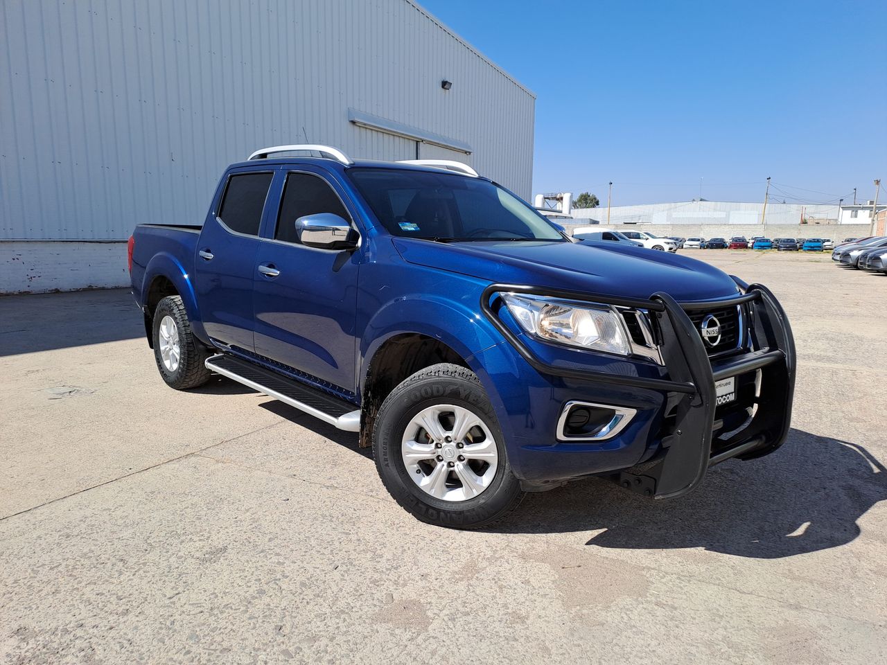 2020 Nissan FRONTIER LE TM AC
