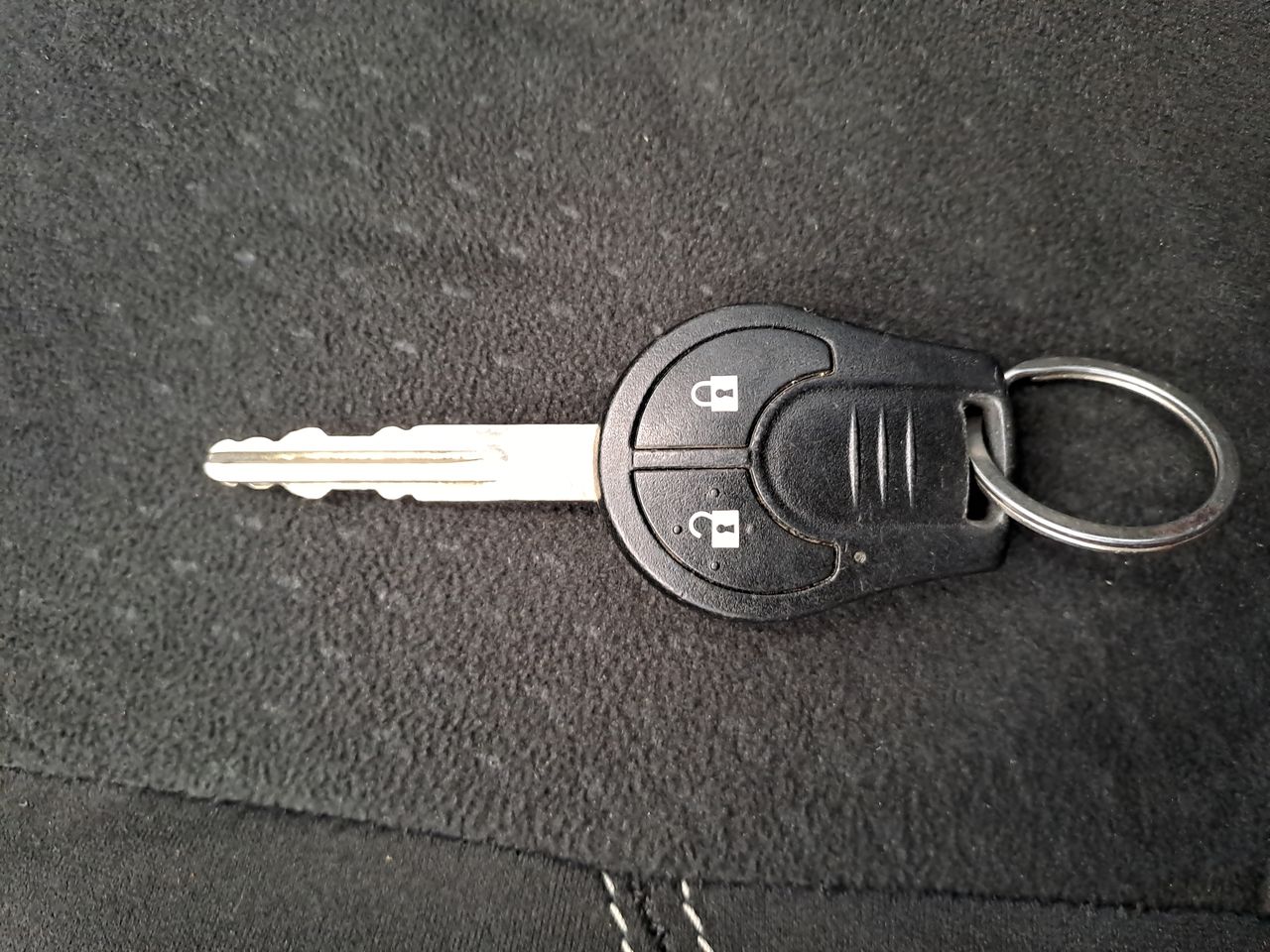 2020 Nissan FRONTIER LE TM AC