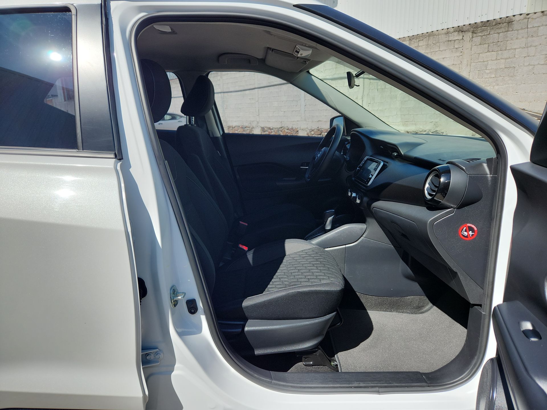 2025 Nissan KICKS ADVANCE 1.6 LTS CVT 25