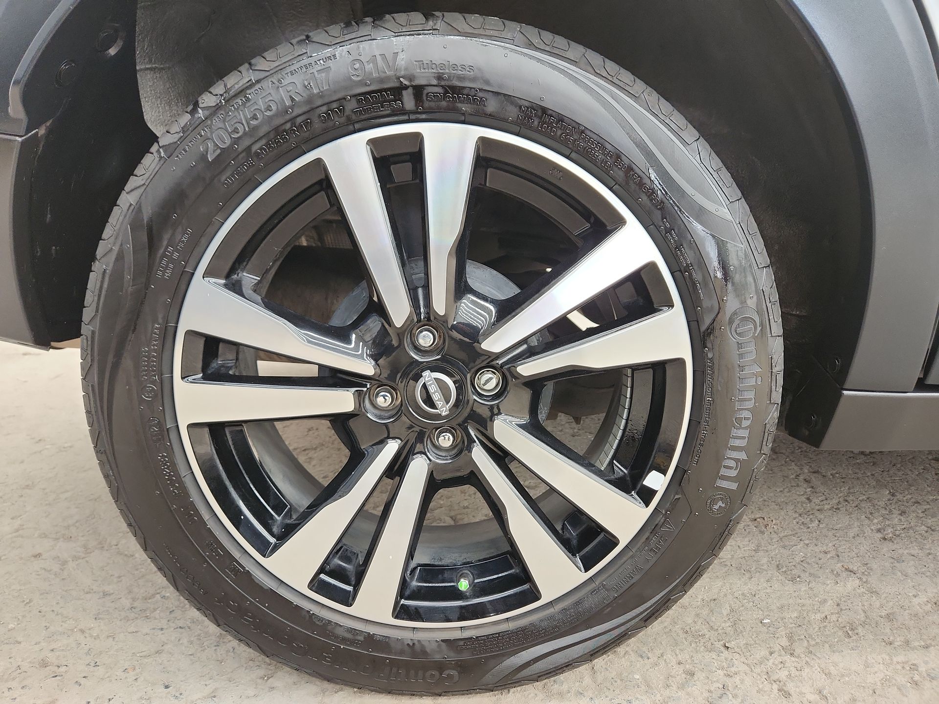 2025 Nissan KICKS ADVANCE 1.6 LTS CVT 25